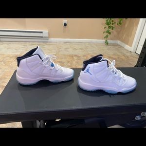 Jordan 11 size 4